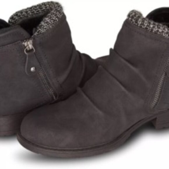 Sporto Shoes - SPORTO Honor Faux Leather Sweater Women's Booties Boots Black Size 10